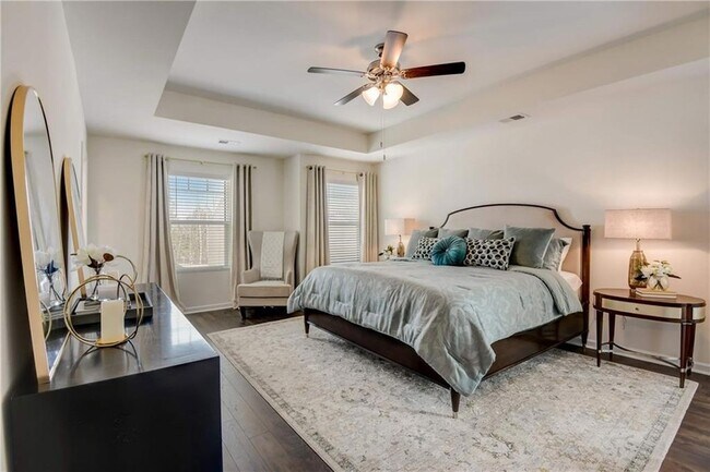 Building Photo - 257 Bur Oak Bend