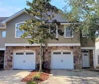 Building Photo - Upscale 3 bedroom Condo for rent in gated ...