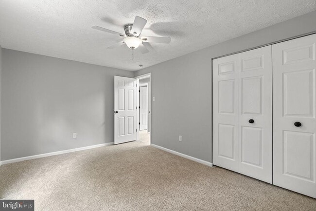 Building Photo - 8428 Braddock Way