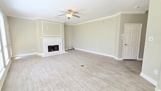 Building Photo - 9906 Murray Landing