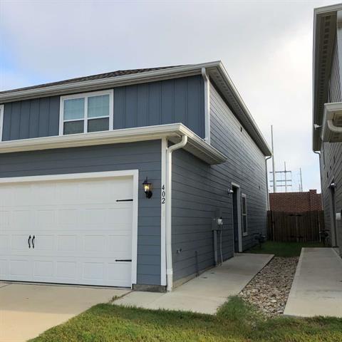 Building Photo - 402 Marsh Ln