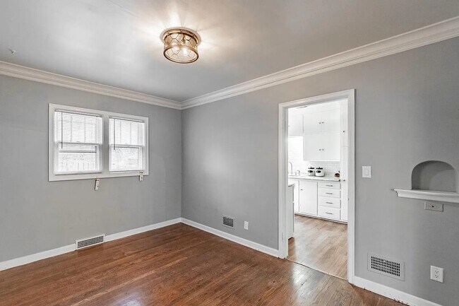 Building Photo - 2511 N 52nd St