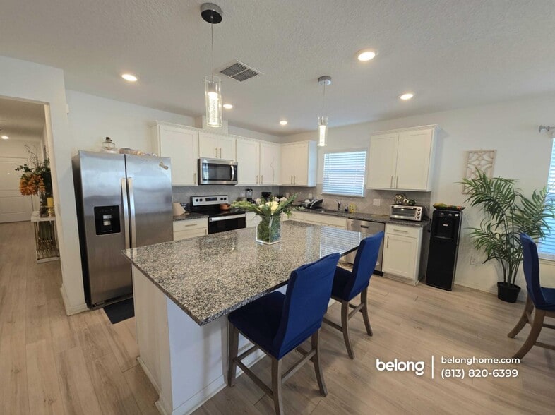 Building Photo - 9549 Summers Cay Cir