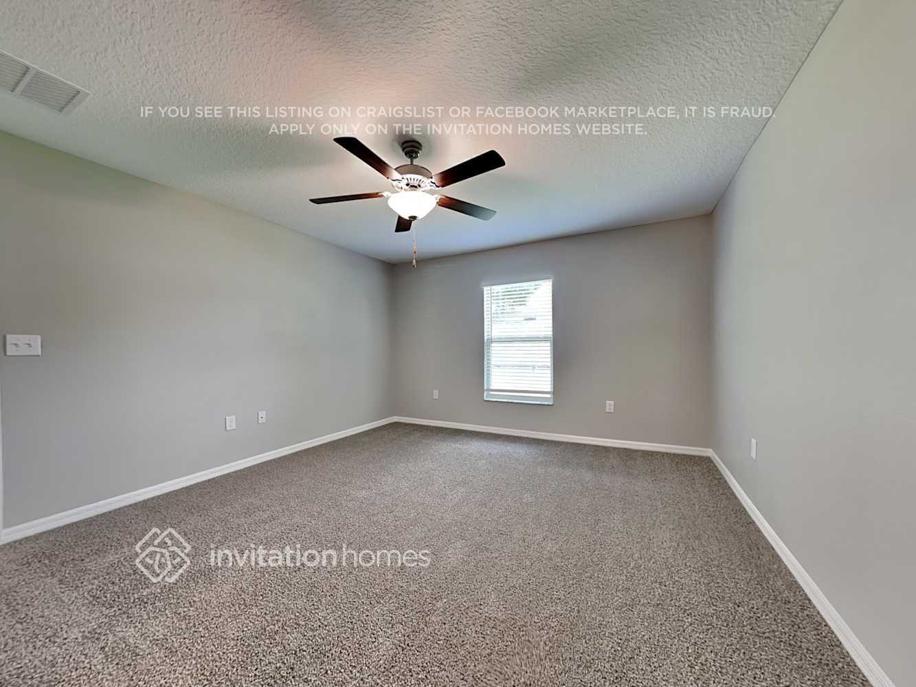 Building Photo - 1524 Blue Rose Dr