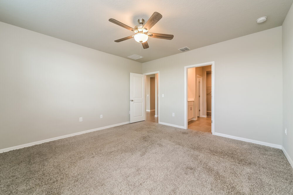 Building Photo - 1142 Oak Vly Dr