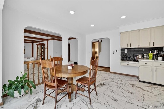 Building Photo - 29801 Deer Run