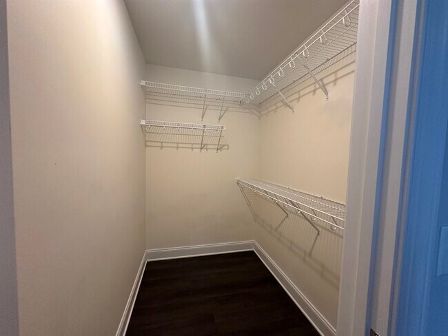 Building Photo - 1200 Bluemoon Dr