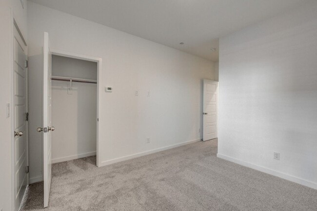 Building Photo - NEW NEXT GEN 4 Bedroom, 2 Story Home in CADENCE!