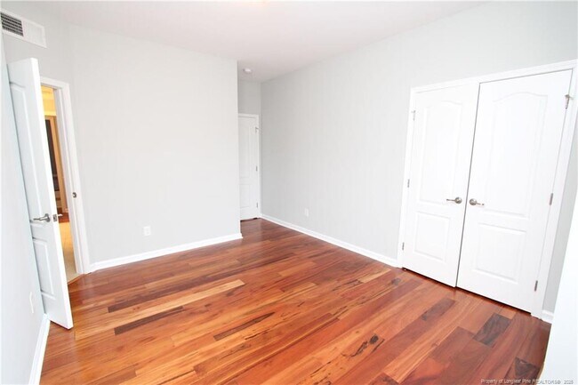 Building Photo - 8367 Primanti Blvd