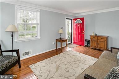 Building Photo - 6659 Jefferson Ave