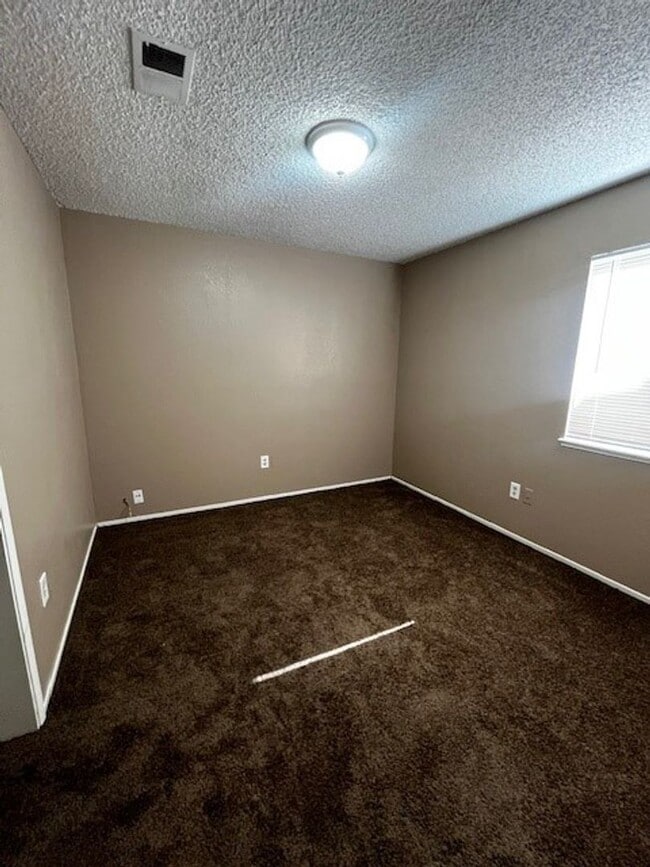 Building Photo - 4204 Cyclone Dr