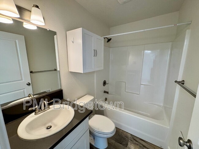 Building Photo - 8804 N Edison St