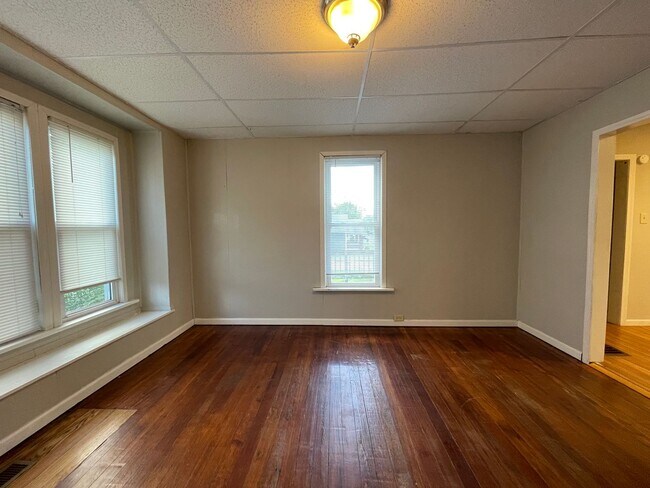 Building Photo - 2125 W Jackson St