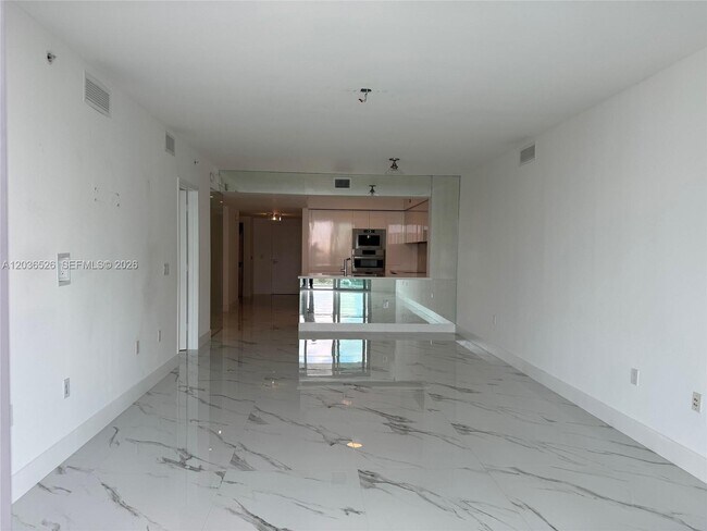 Building Photo - 330 Sunny Isles Blvd