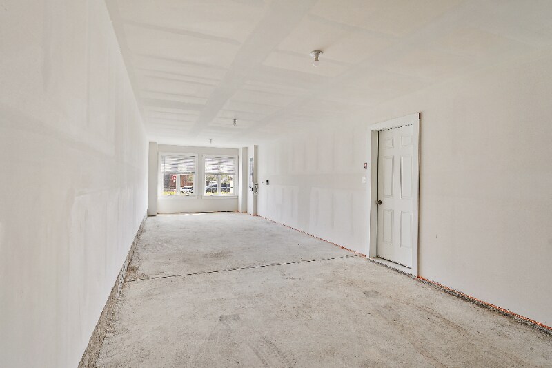 Building Photo - 119 Founders St