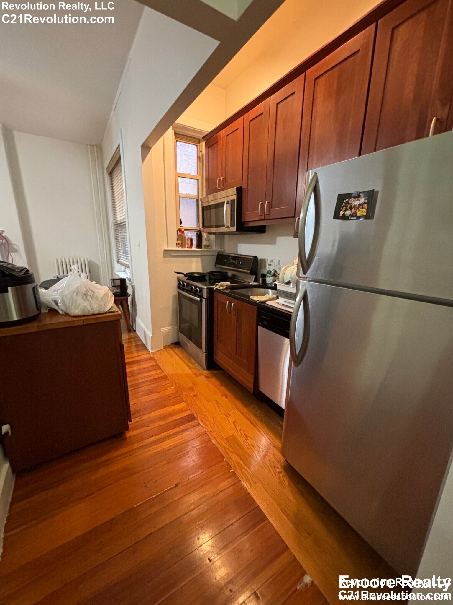 Building Photo - 24 Peterborough St