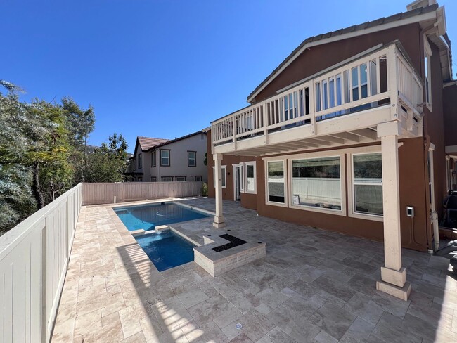 Building Photo - Stunning San Elijo Hills Home with Resort-...