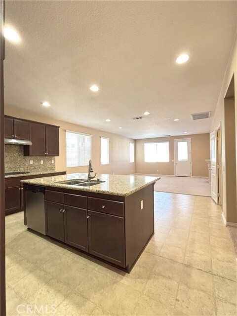 Building Photo - 7450 Silver Saddle Ct