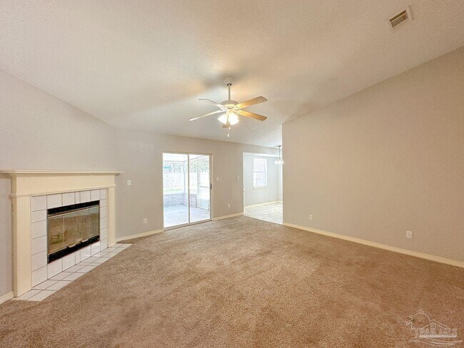 Building Photo - 5105 Westport Dr