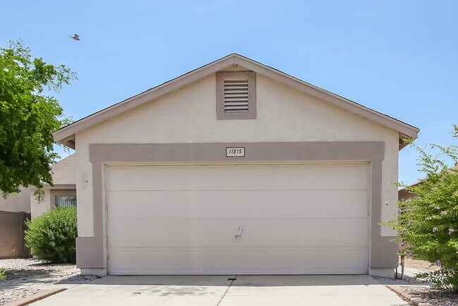 Primary Photo - 11815 W Columbine Dr