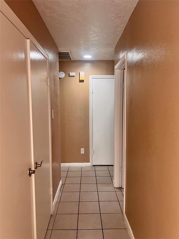 Building Photo - 7831 Redgate Cir