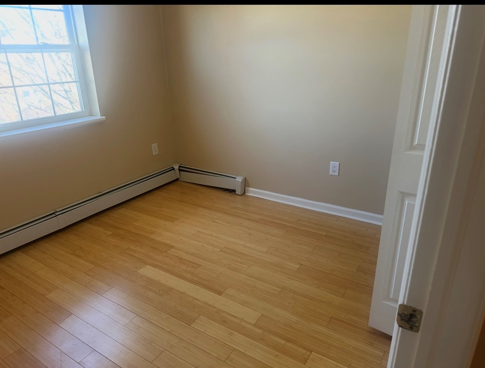 Building Photo - 415 N 5th Ave