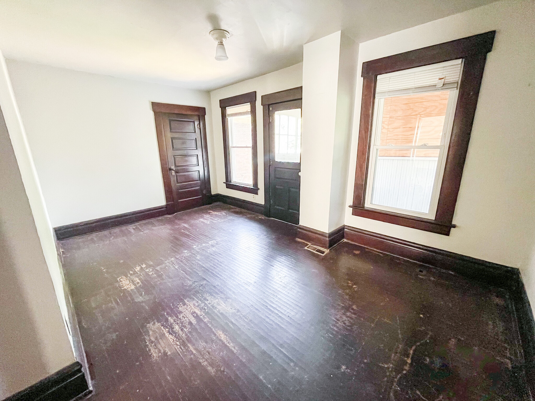 Upstairs Bedroom 2 - 218 E Patterson Ave