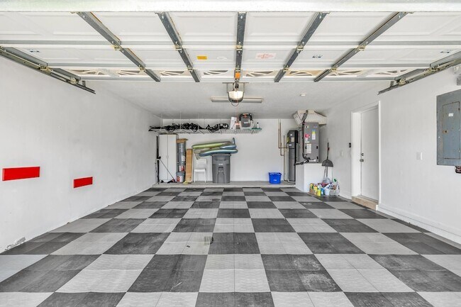 Building Photo - 10694 Wheelhouse Cir