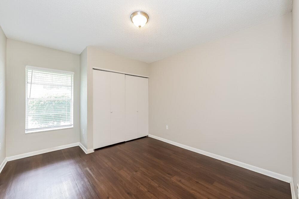 Building Photo - 6906 El Centro Ct