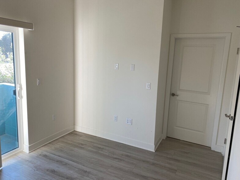 Interior Photo - Soul NoHo Apartments