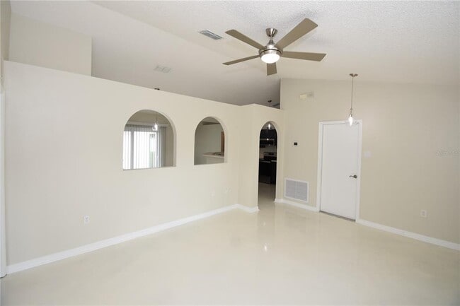 Building Photo - 31 Slumber Path