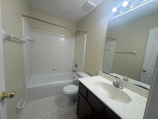 Building Photo - 8699 Tropicana Dr N