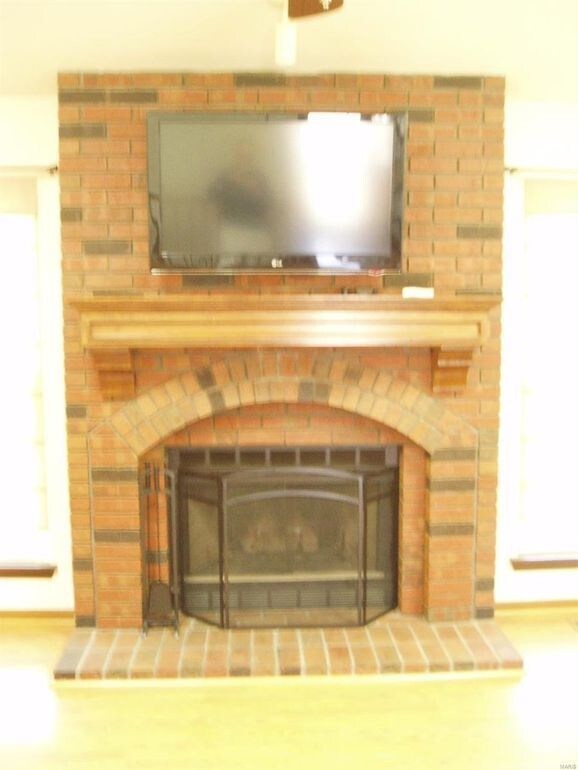 Beautiful Home in Ballwin 217 Baltray Ct Ballwin MO 63021 Apartment