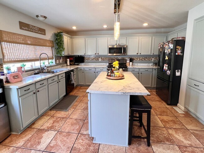 Building Photo - 1154 Spring Orchard Dr