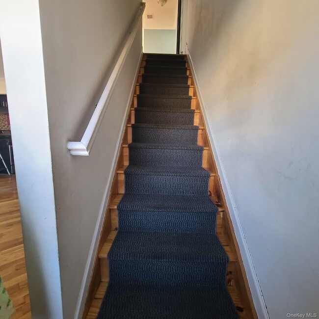 Building Photo - 104-42 164th St