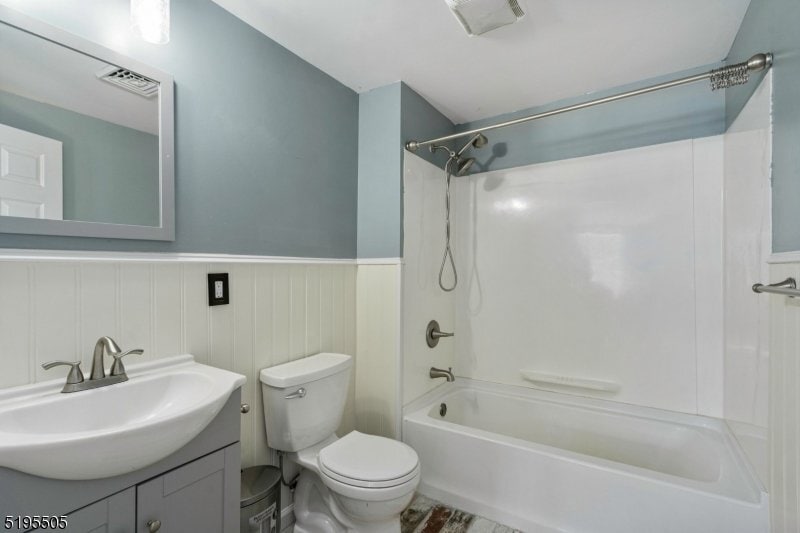 Building Photo - 7 Berry Rd