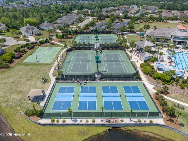 Building Photo - Beautiful 4 bedroom 3 bath home in Compass Pointe