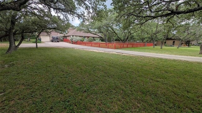 Building Photo - 2738 Oak Haven