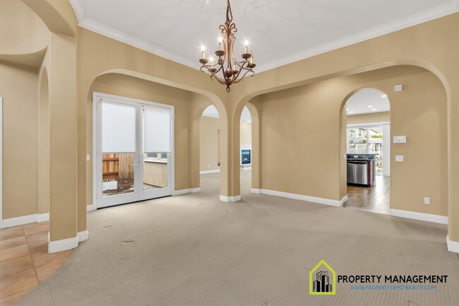 Building Photo - Exceptional Single-Story Home for Rent - 2...
