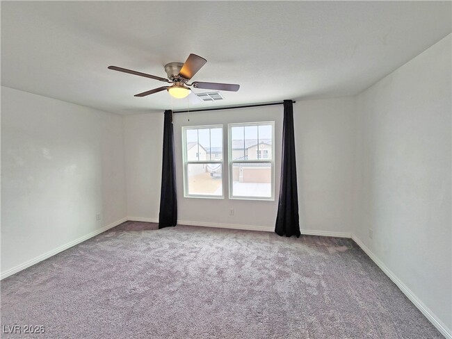 Building Photo - 3821 E Weld Ave