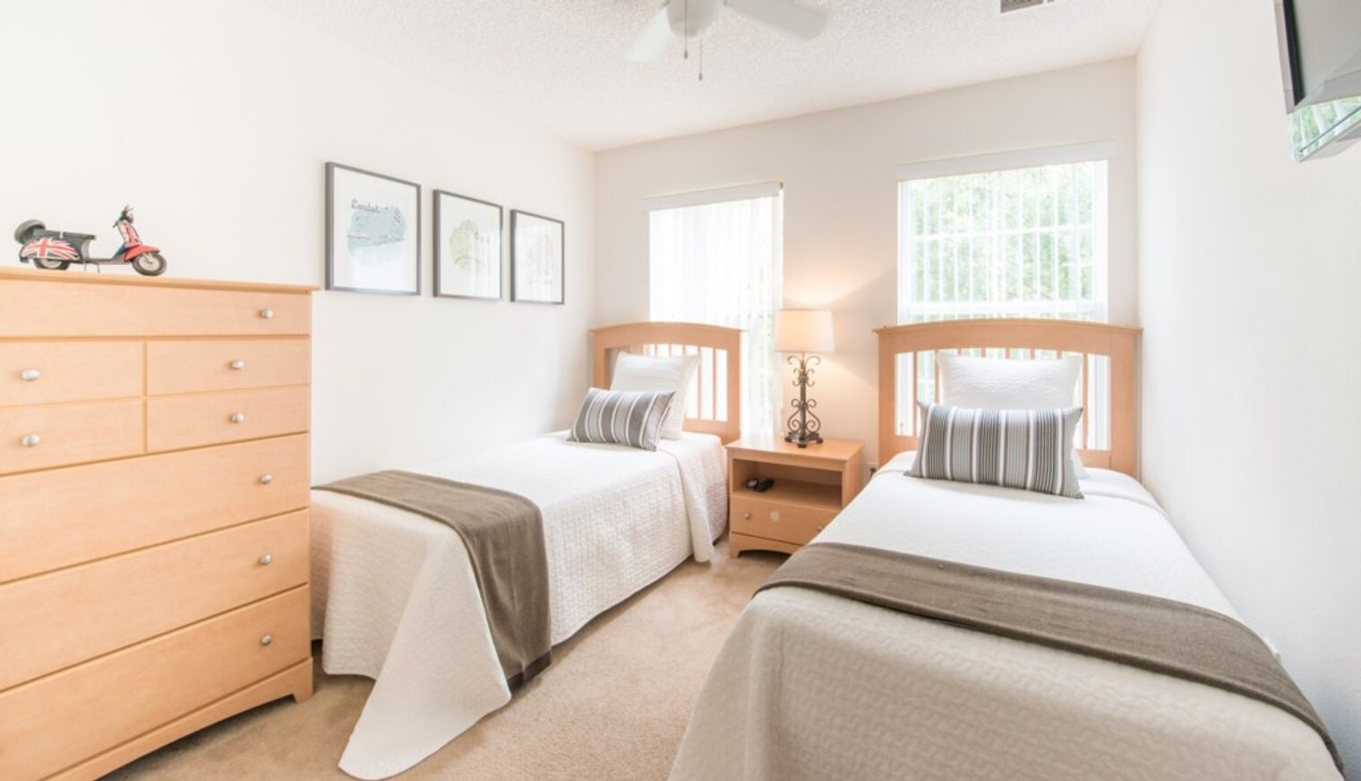 Building Photo - 8407 Crystal Cove Loop