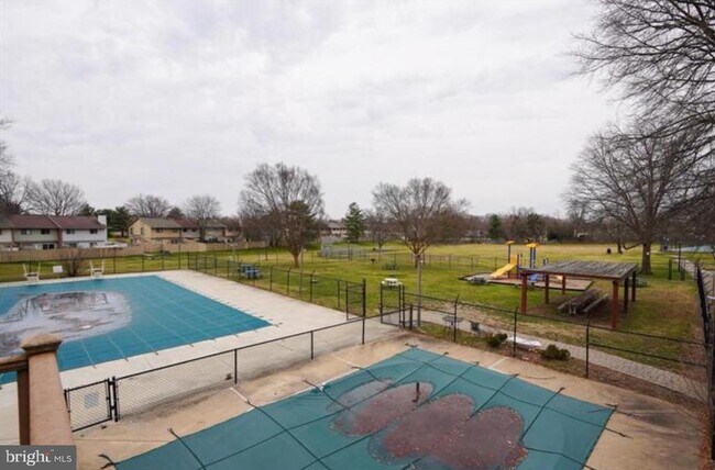 Building Photo - 1338 Springtide Pl