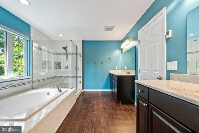 Building Photo - 21255 Olive Green Ct