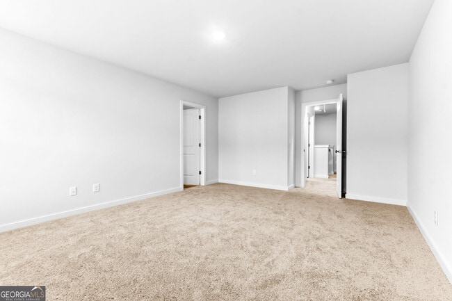 Building Photo - 1105 Holland Rose Dr