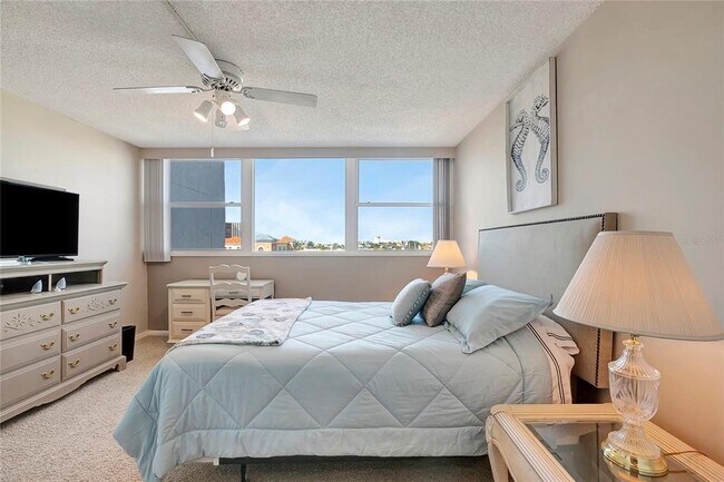 Building Photo - 500 Treasure Island Causeway