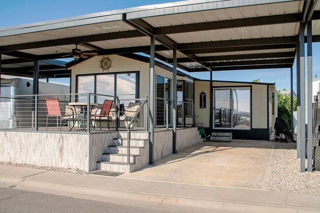 Building Photo - 555 Beachcomber Blvd