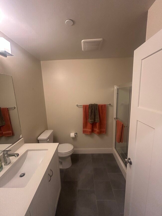 Building Photo - 3211 Fennel Ln