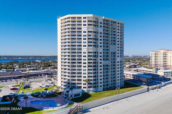 Building Photo - 2545 S Atlantic Ave