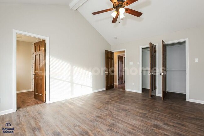 Building Photo - Charming 3-Bed / 2-Bath Single-Story Home in Little Rock with 1,554 Sq Ft of Space!