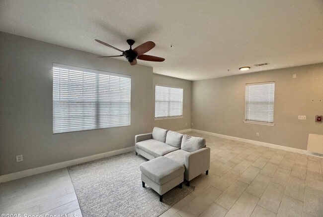 Building Photo - 2 Bedroom, 2 Bath, 1st Floor Condo in Lakes at Viera